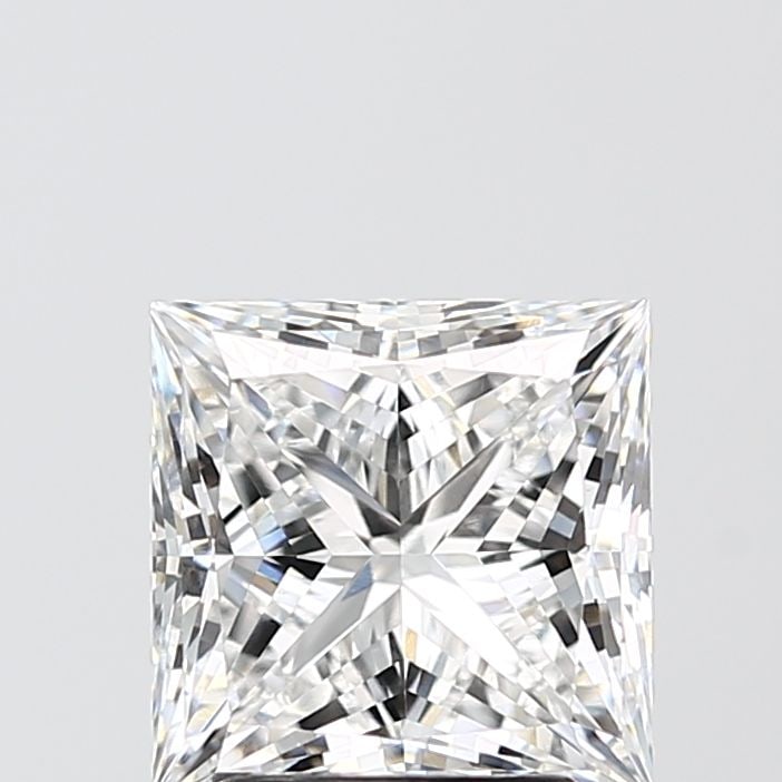 Loose Diamond - PRINCESS 3.08ct E VS1: Loose Diamond - PRINCESS 3.08ct E VS1 Source: This is a real non-mined Diamond that has been grown in a lab Shape: PRINCESS Carats: 3.08 Color: E Clarity: VS1 Certification: IGI Video: