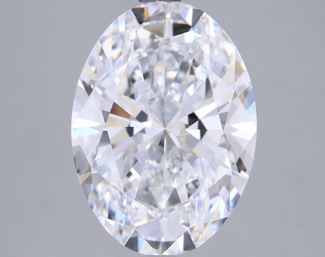 Loose Diamond - OVAL 3.12ct D VVS1: Loose Diamond - OVAL 3.12ct D VVS1 Source: This is a real non-mined Diamond that has been grown in a lab Shape: OVAL Carats: 3.12 Color: D Clarity: VVS1 Certification: IGI Video: