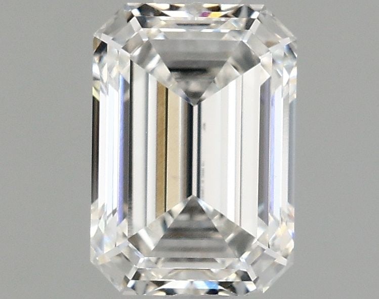 Loose Diamond - EMERALD 1.09ct F VS1: Loose Diamond - EMERALD 1.09ct F VS1 Source: This is a real non-mined Diamond that has been grown in a lab Shape: EMERALD Carats: 1.09 Color: F Clarity: VS1 Certification: GSI Video: