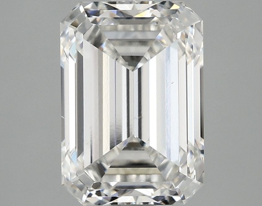 Loose Diamond - EMERALD 3.09ct F VS2: Loose Diamond - EMERALD 3.09ct F VS2 Source: This is a real non-mined Diamond that has been grown in a lab Shape: EMERALD Carats: 3.09 Color: F Clarity: VS2 Certification: IGI Video: