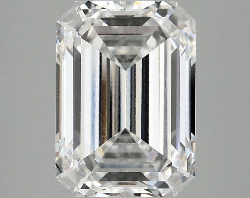 Loose Diamond - EMERALD 3.09ct E VVS2: Loose Diamond - EMERALD 3.09ct E VVS2 Source: This is a real non-mined Diamond that has been grown in a lab Shape: EMERALD Carats: 3.09 Color: E Clarity: VVS2 Certification: IGI Video: