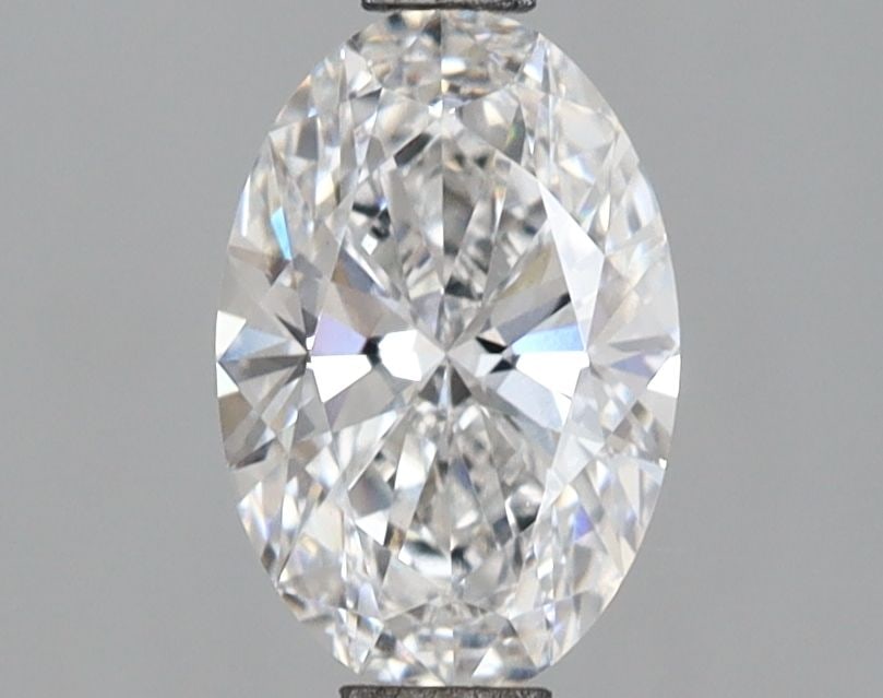 Loose Diamond - OVAL 1.09ct D VS1: Loose Diamond - OVAL 1.09ct D VS1 Source: This is a real non-mined Diamond that has been grown in a lab Shape: OVAL Carats: 1.09 Color: D Clarity: VS1 Certification: IGI Video: