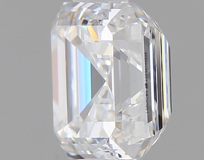 Loose Diamond - SQUARE EMERALD 1.0ct E SI1 (1 of 1)