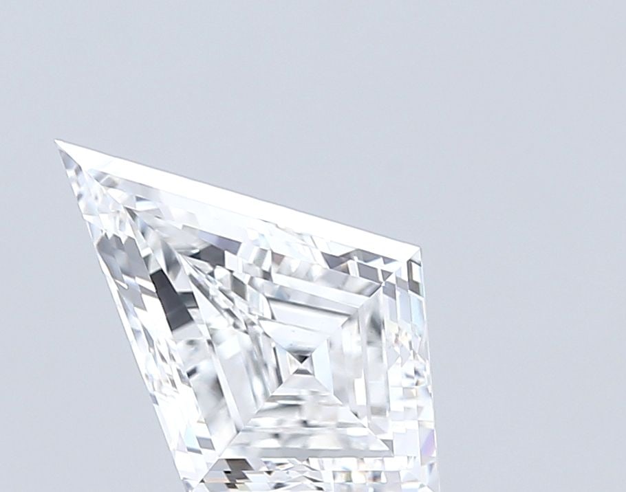 Loose Diamond - KITE 4.06ct E VVS2: Loose Diamond - KITE 4.06ct E VVS2 Source: This is a real non-mined Diamond that has been grown in a lab Shape: KITE Carats: 4.06 Color: E Clarity: VVS2 Certification: IGI Video: