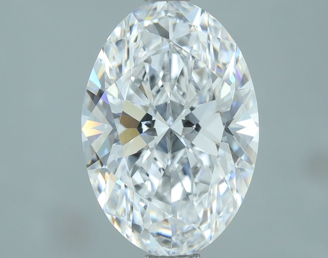 Loose Diamond - OVAL 2.08ct D VS1: Loose Diamond - OVAL 2.08ct D VS1 Source: This is a real non-mined Diamond that has been grown in a lab Shape: OVAL Carats: 2.08 Color: D Clarity: VS1 Certification: IGI Video: Video Link The Diamond