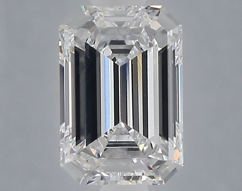 Loose Diamond - EMERALD 1.09ct E VS1: Loose Diamond - EMERALD 1.09ct E VS1 Source: This is a real non-mined Diamond that has been grown in a lab Shape: EMERALD Carats: 1.09 Color: E Clarity: VS1 Certification: NONE Video: Video Link The