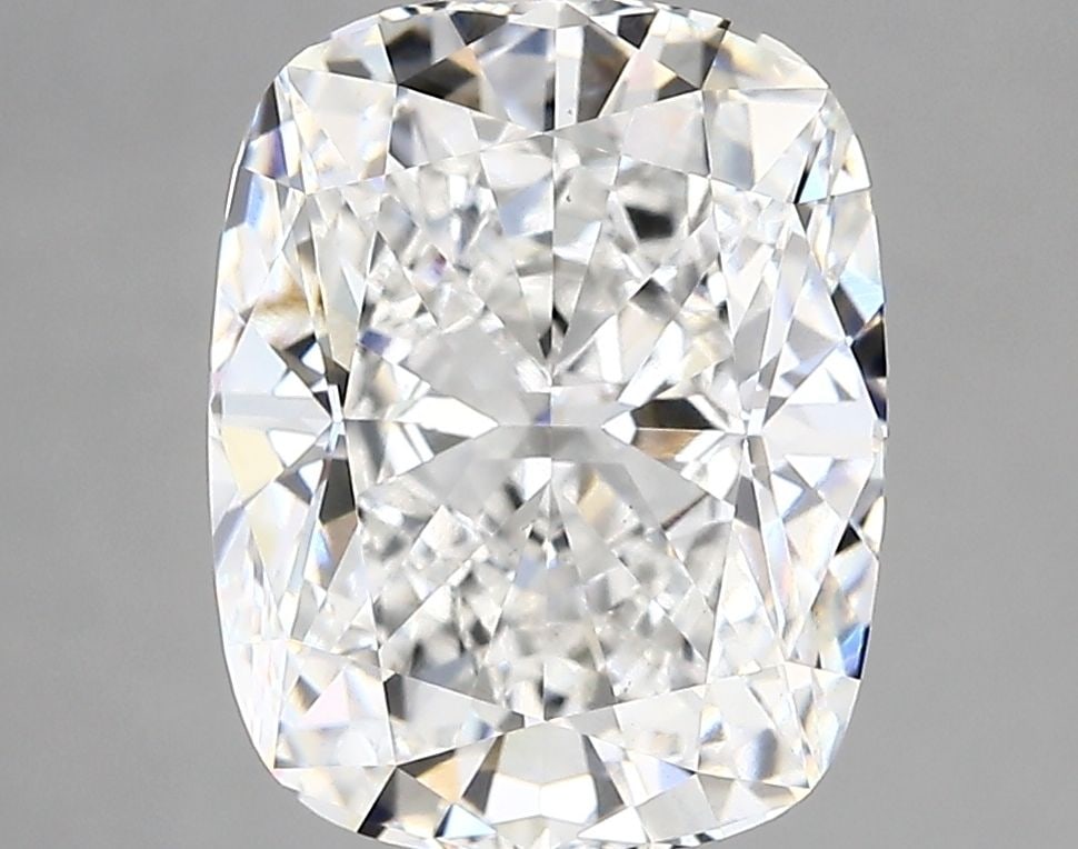 Loose Diamond - CUSHION MODIFIED 4.3ct E VS1: Loose Diamond - CUSHION MODIFIED 4.3ct E VS1 Source: This is a real non-mined Diamond that has been grown in a lab Shape: CUSHION MODIFIED Carats: 4.3 Color: E Clarity: VS1 Certification: IGI Video: