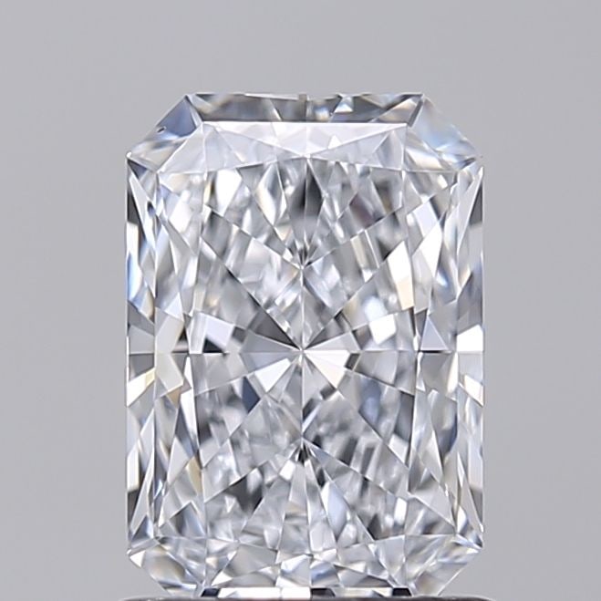 Loose Diamond - RADIANT 1.02ct E VS1: Loose Diamond - RADIANT 1.02ct E VS1 Source: This is a real non-mined Diamond that has been grown in a lab Shape: RADIANT Carats: 1.02 Color: E Clarity: VS1 Certification: IGI Video: