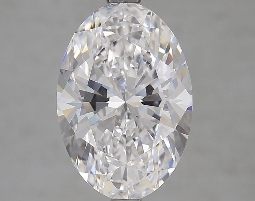 Loose Diamond - OVAL 4.03ct D VS1: Loose Diamond - OVAL 4.03ct D VS1 Source: This is a real non-mined Diamond that has been grown in a lab Shape: OVAL Carats: 4.03 Color: D Clarity: VS1 Certification: GIA Video: Video Link The Diamond