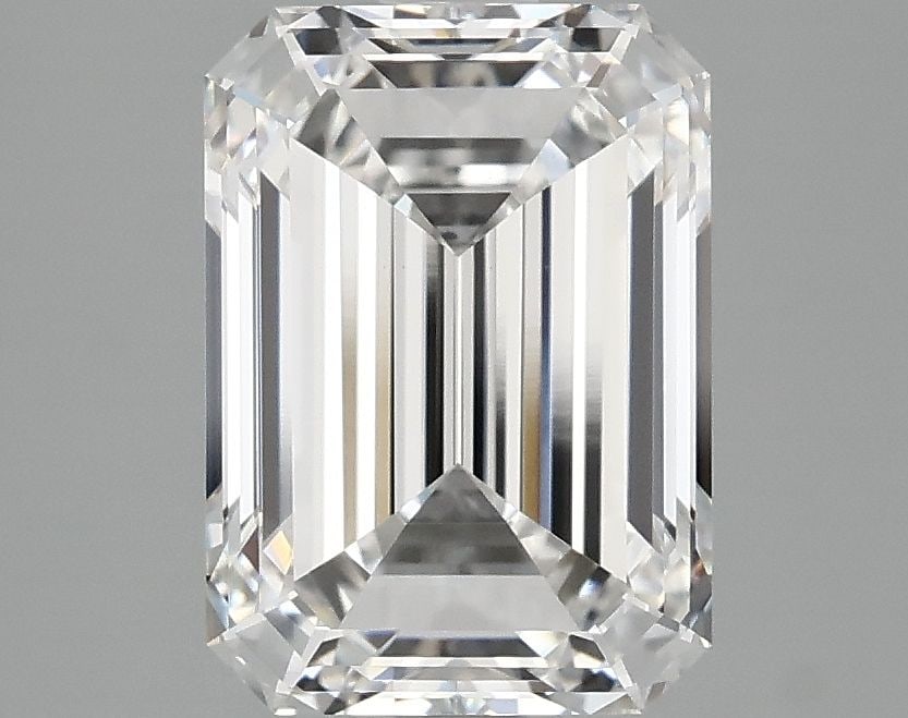 Loose Diamond - EMERALD 3.08ct E VS1: Loose Diamond - EMERALD 3.08ct E VS1 Source: This is a real non-mined Diamond that has been grown in a lab Shape: EMERALD Carats: 3.08 Color: E Clarity: VS1 Certification: IGI Video: Video Link The