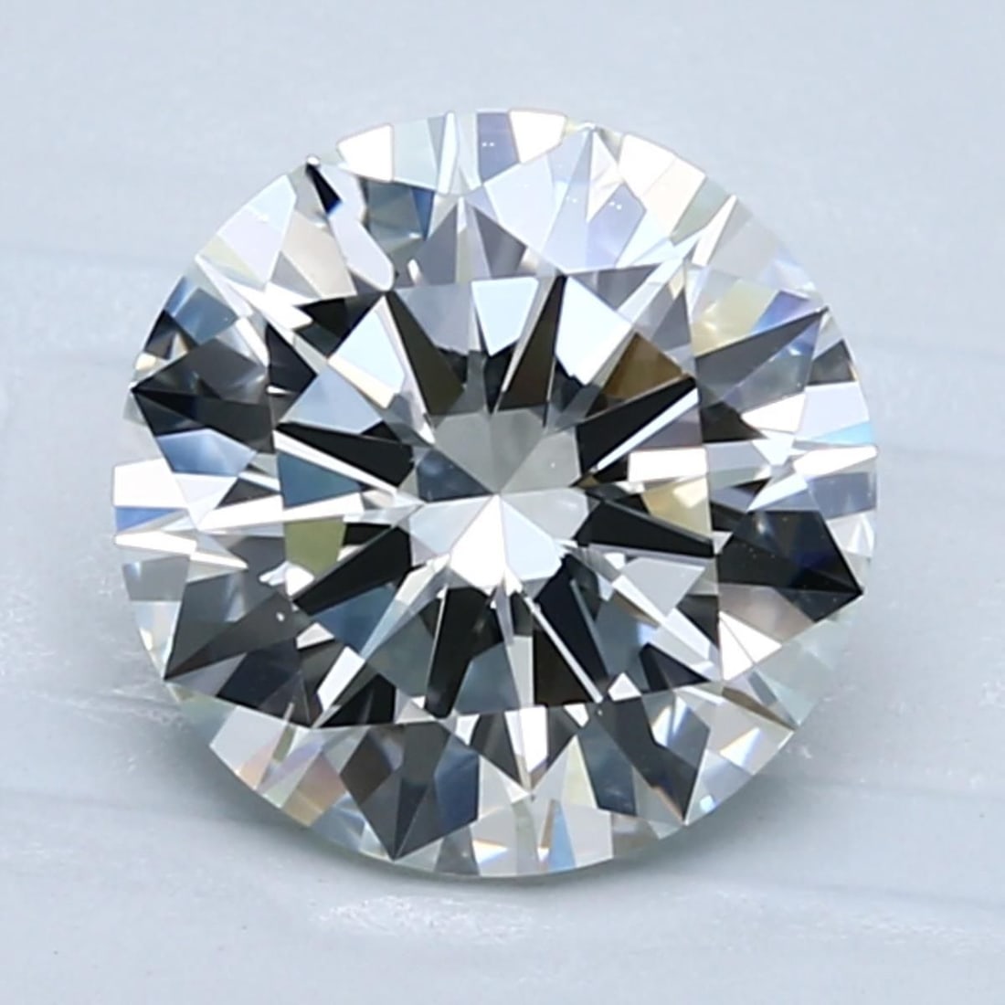 Loose Diamond - ROUND 2.5ct Faint Green VS2: Loose Diamond - ROUND 2.5ct Faint Green VS2 Source: Natural Shape: ROUND Carats: 2.5 Color: Faint Green Certification: GIA Video: