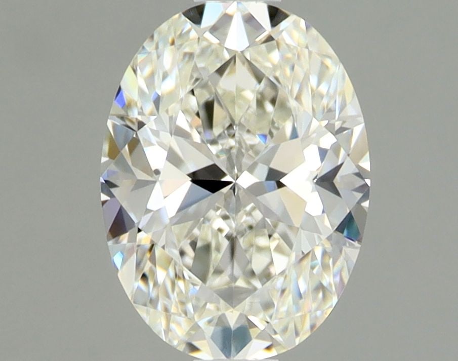 Loose Diamond - OVAL 0.9ct H VVS1: Loose Diamond - OVAL 0.9ct H VVS1 Source: Natural Shape: OVAL Carats: 0.9 Color: H Clarity: VVS1 Certification: GIA Video: