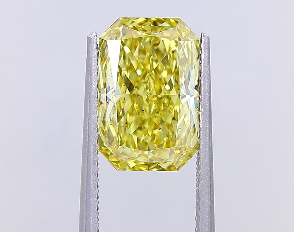 Loose Diamond - RADIANT 3.61ct Fancy Intense Yellow SI1 (1 of 1)