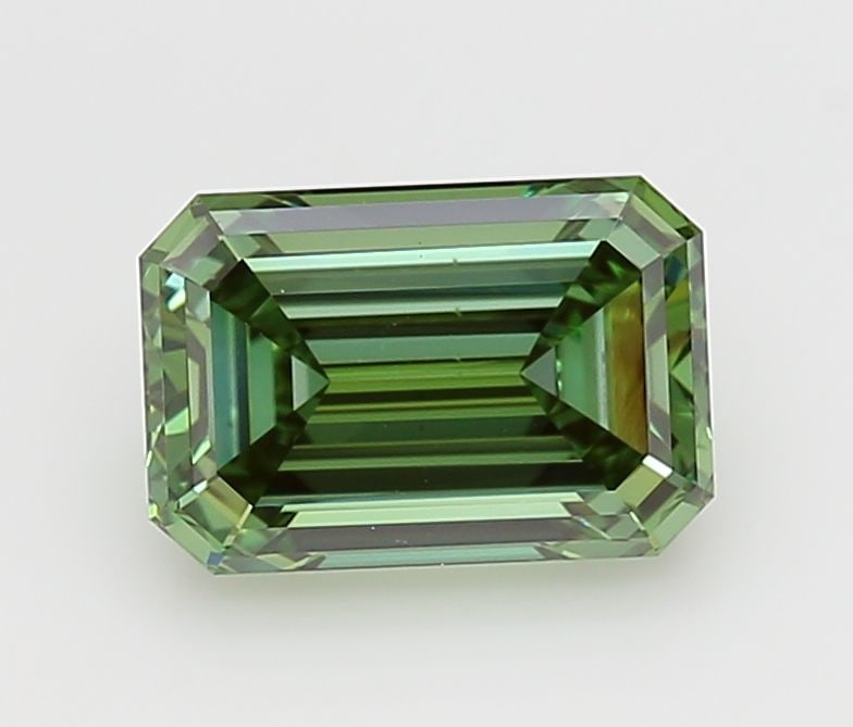 Loose Diamond - EMERALD 2.65ct Fancy Vivid Green VS2: Loose Diamond - EMERALD 2.65ct Fancy Vivid Green VS2 Source: This is a real non-mined Diamond that has been grown in a lab Shape: EMERALD Carats: 2.65 Color: Fancy Vivid Green Certification: IGI Video