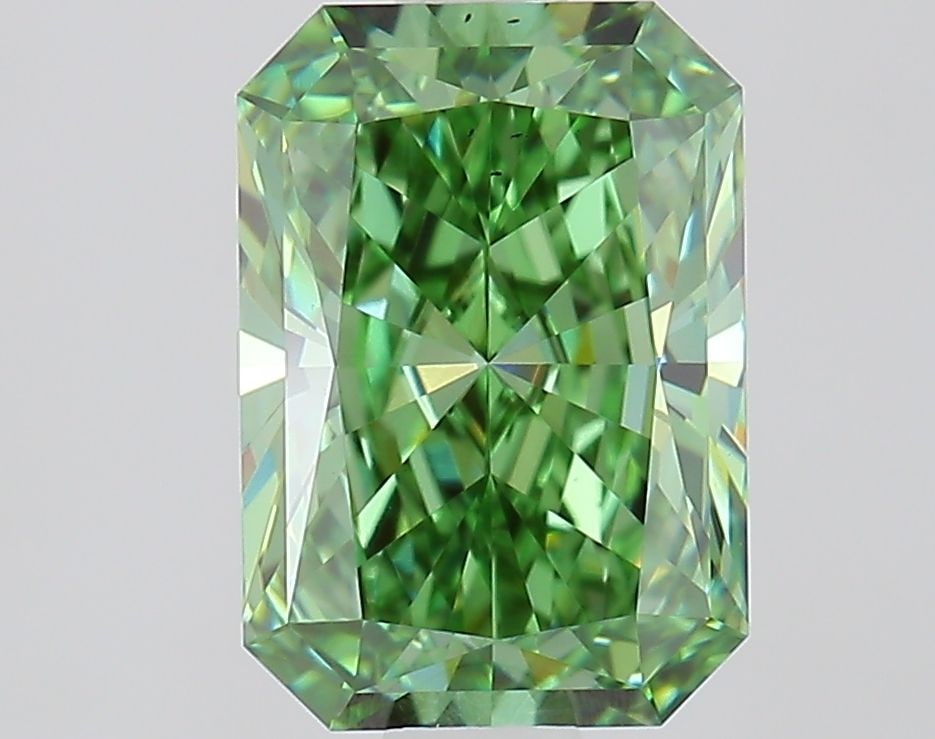 Loose Diamond - RADIANT 1.55ct Fancy Vivid Green VS2: Loose Diamond - RADIANT 1.55ct Fancy Vivid Green VS2 Source: This is a real non-mined Diamond that has been grown in a lab Shape: RADIANT Carats: 1.55 Color: Fancy Vivid Green Certification: IGI Video
