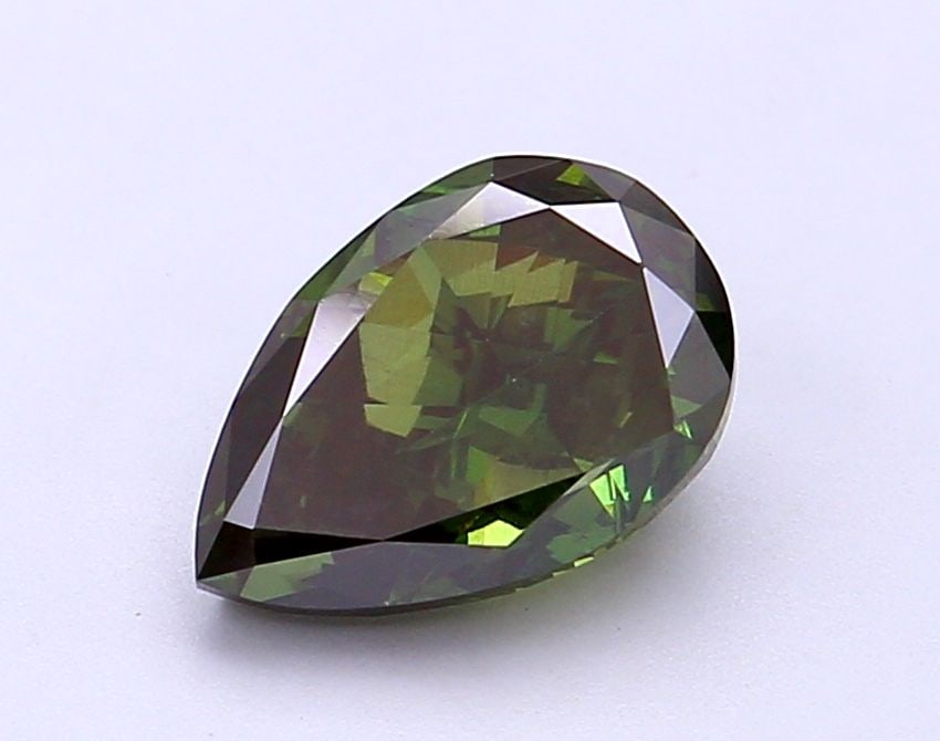 Loose Diamond - PEAR 2.09ct Fancy Vivid Green VS2: Loose Diamond - PEAR 2.09ct Fancy Vivid Green VS2 Source: This is a real non-mined Diamond that has been grown in a lab Shape: PEAR Carats: 2.09 Color: Fancy Vivid Green Certification: IGI Video: