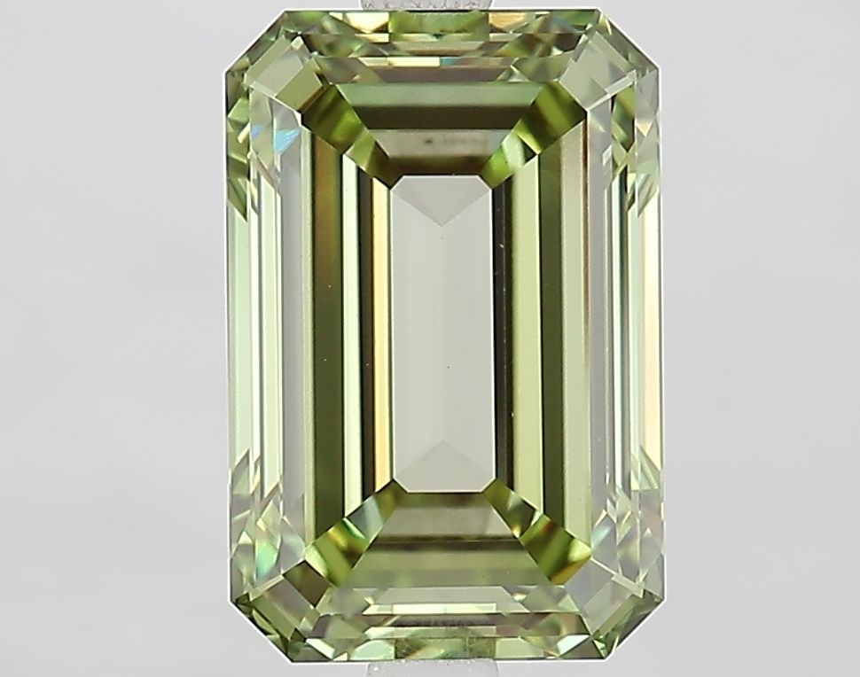 Loose Diamond - EMERALD 4.0ct Fancy Vivid Green VVS2: Loose Diamond - EMERALD 4.0ct Fancy Vivid Green VVS2 Source: This is a real non-mined Diamond that has been grown in a lab Shape: EMERALD Carats: 4.0 Color: Fancy Vivid Green Certification: IGI Video: