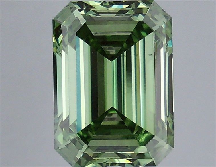 Loose Diamond - EMERALD 4.1ct Fancy Vivid Green VS2: Loose Diamond - EMERALD 4.1ct Fancy Vivid Green VS2 Source: This is a real non-mined Diamond that has been grown in a lab Shape: EMERALD Carats: 4.1 Color: Fancy Vivid Green Certification: IGI Video: