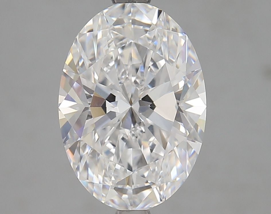 Loose Diamond - OVAL 3.3ct D IF: Loose Diamond - OVAL 3.3ct D IF Source: This is a real non-mined Diamond that has been grown in a lab Shape: OVAL Carats: 3.3 Color: D Clarity: IF Certification: GIA Video: