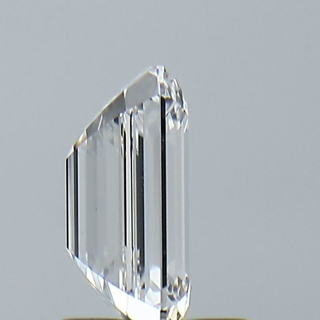Loose Diamond - EMERALD 1.59ct E VS1: Loose Diamond - EMERALD 1.59ct E VS1 Source: This is a real non-mined Diamond that has been grown in a lab Shape: EMERALD Carats: 1.59 Color: E Clarity: VS1 Certification: IGI Video: