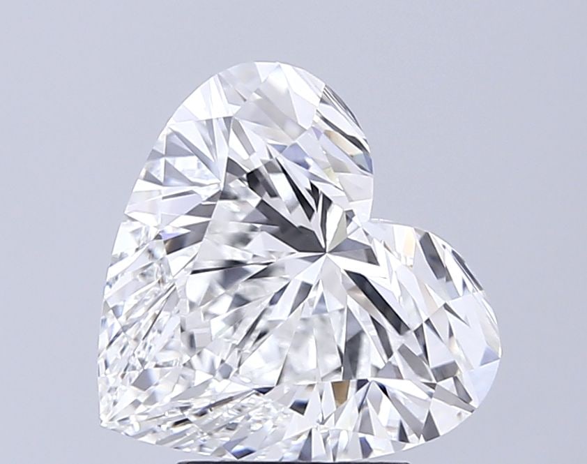 Loose Diamond - HEART 4.06ct F VVS2: Loose Diamond - HEART 4.06ct F VVS2 Source: This is a real non-mined Diamond that has been grown in a lab Shape: HEART Carats: 4.06 Color: F Clarity: VVS2 Certification: IGI Video: