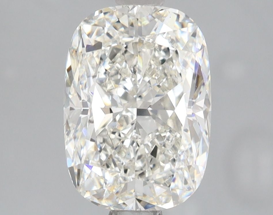 Loose Diamond - CUSHION BRILLIANT 2.08ct G VS1: Loose Diamond - CUSHION BRILLIANT 2.08ct G VS1 Source: This is a real non-mined Diamond that has been grown in a lab Shape: CUSHION BRILLIANT Carats: 2.08 Color: G Clarity: VS1 Certification: IGI Vide