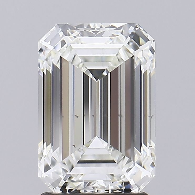 Loose Diamond - EMERALD 2.35ct G VS2: Loose Diamond - EMERALD 2.35ct G VS2 Source: This is a real non-mined Diamond that has been grown in a lab Shape: EMERALD Carats: 2.35 Color: G Clarity: VS2 Certification: IGI Video: Video Link The