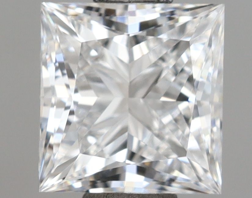 Loose Diamond - PRINCESS 1.03ct D VVS1: Loose Diamond - PRINCESS 1.03ct D VVS1 Source: This is a real non-mined Diamond that has been grown in a lab Shape: PRINCESS Carats: 1.03 Color: D Clarity: VVS1 Certification: IGI Video: