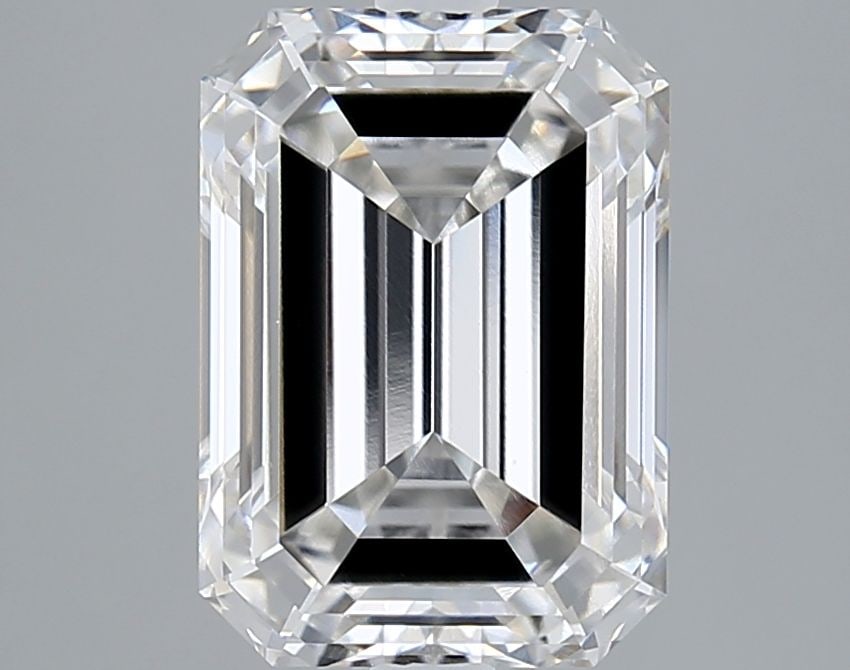 Loose Diamond - EMERALD 3.55ct G VVS2: Loose Diamond - EMERALD 3.55ct G VVS2 Source: This is a real non-mined Diamond that has been grown in a lab Shape: EMERALD Carats: 3.55 Color: G Clarity: VVS2 Certification: IGI Video: