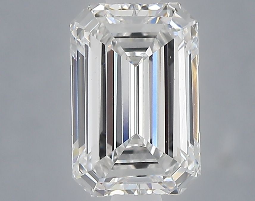 Loose Diamond - EMERALD 1.09ct D VS1: Loose Diamond - EMERALD 1.09ct D VS1 Source: This is a real non-mined Diamond that has been grown in a lab Shape: EMERALD Carats: 1.09 Color: D Clarity: VS1 Certification: NONE Video: