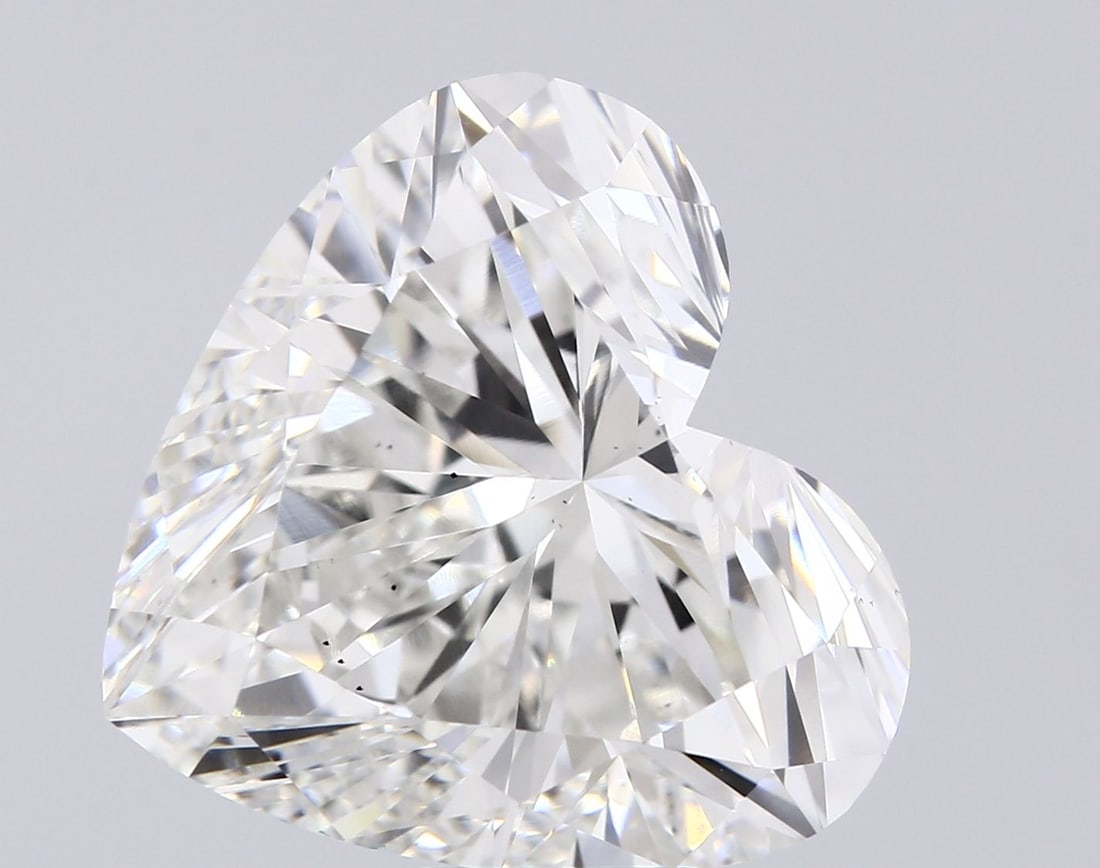 Loose Diamond - HEART 11.5ct G VS2: Loose Diamond - HEART 11.5ct G VS2 Source: This is a real non-mined Diamond that has been grown in a lab Shape: HEART Carats: 11.5 Color: G Clarity: VS2 Certification: IGI Video: