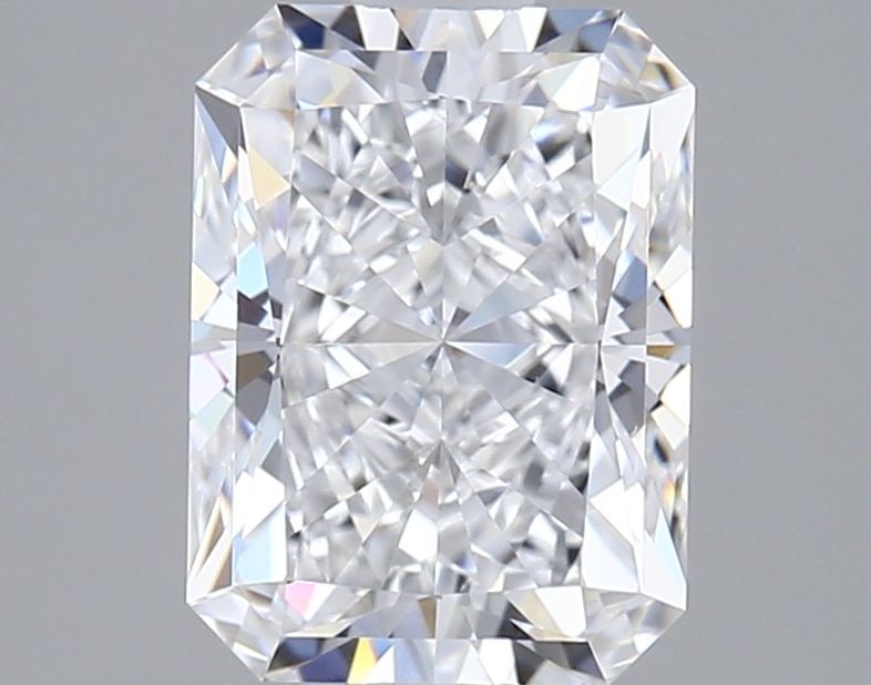 Loose Diamond - RADIANT 1.57ct D VVS2: Loose Diamond - RADIANT 1.57ct D VVS2 Source: This is a real non-mined Diamond that has been grown in a lab Shape: RADIANT Carats: 1.57 Color: D Clarity: VVS2 Certification: IGI Video: Video Link The
