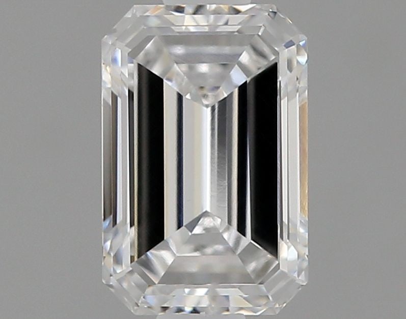 Loose Diamond - EMERALD 0.91ct D VVS2: Loose Diamond - EMERALD 0.91ct D VVS2 Source: This is a real non-mined Diamond that has been grown in a lab Shape: EMERALD Carats: 0.91 Color: D Clarity: VVS2 Certification: IGI Video: Video Link The