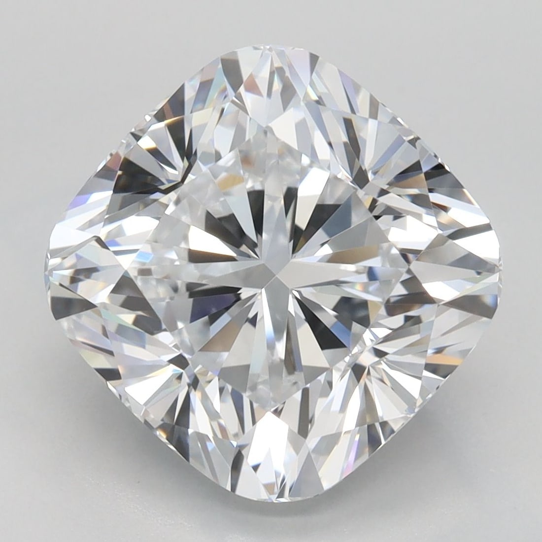 Loose Diamond - CUSHION BRILLIANT 5.34ct E VVS2: Loose Diamond - CUSHION BRILLIANT 5.34ct E VVS2 Source: This is a real non-mined Diamond that has been grown in a lab Shape: CUSHION BRILLIANT Carats: 5.34 Color: E Clarity: VVS2 Certification: GIA Vi