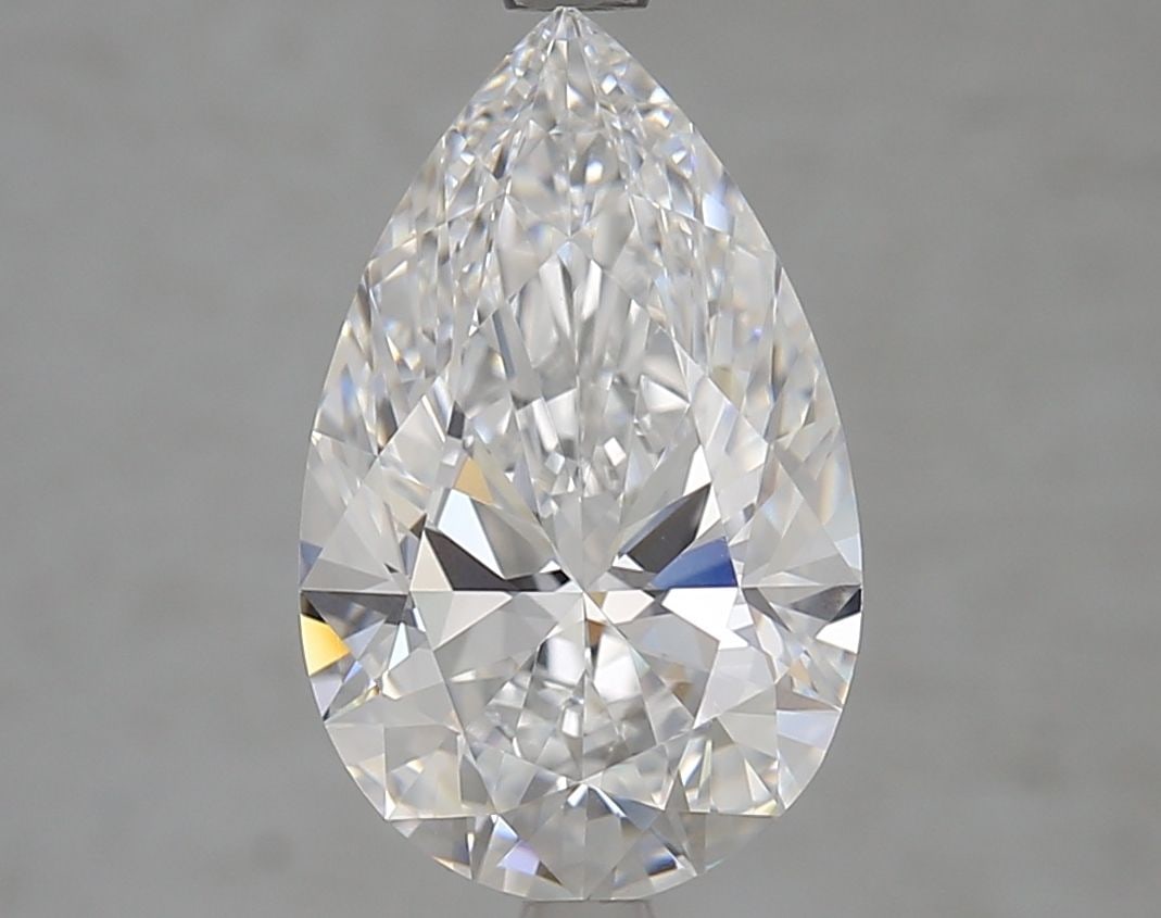 Loose Diamond - PEAR 3.51ct D IF: Loose Diamond - PEAR 3.51ct D IF Source: This is a real non-mined Diamond that has been grown in a lab Shape: PEAR Carats: 3.51 Color: D Clarity: IF Certification: GIA Video: Video Link The Diamond