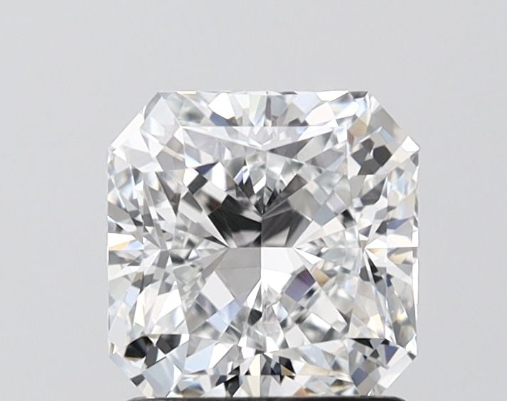 Loose Diamond - SQUARE RADIANT 1.44ct E VS2: Loose Diamond - SQUARE RADIANT 1.44ct E VS2 Source: This is a real non-mined Diamond that has been grown in a lab Shape: SQUARE RADIANT Carats: 1.44 Color: E Clarity: VS2 Certification: IGI Video:
