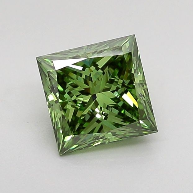 Loose Diamond - PRINCESS 0.92ct Fancy Vivid Green VVS2: Loose Diamond - PRINCESS 0.92ct Fancy Vivid Green VVS2 Source: This is a real non-mined Diamond that has been grown in a lab Shape: PRINCESS Carats: 0.92 Color: Fancy Vivid Green Certification: IGI