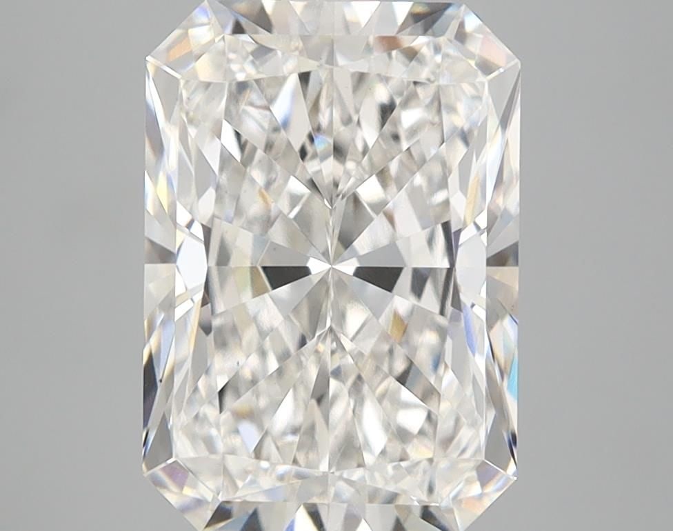 Loose Diamond - RADIANT 3.63ct G VS1: Loose Diamond - RADIANT 3.63ct G VS1 Source: This is a real non-mined Diamond that has been grown in a lab Shape: RADIANT Carats: 3.63 Color: G Clarity: VS1 Certification: IGI Video: Video Link The