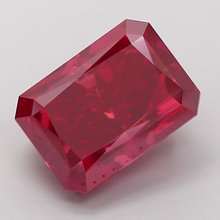 Loose Diamond - RADIANT 5.03ct Fancy Vivid Red VS2: Loose Diamond - RADIANT 5.03ct Fancy Vivid Red VS2 Source: This is a real non-mined Diamond that has been grown in a lab Shape: RADIANT Carats: 5.03 Color: Fancy Vivid Red Certification: IGI Video: