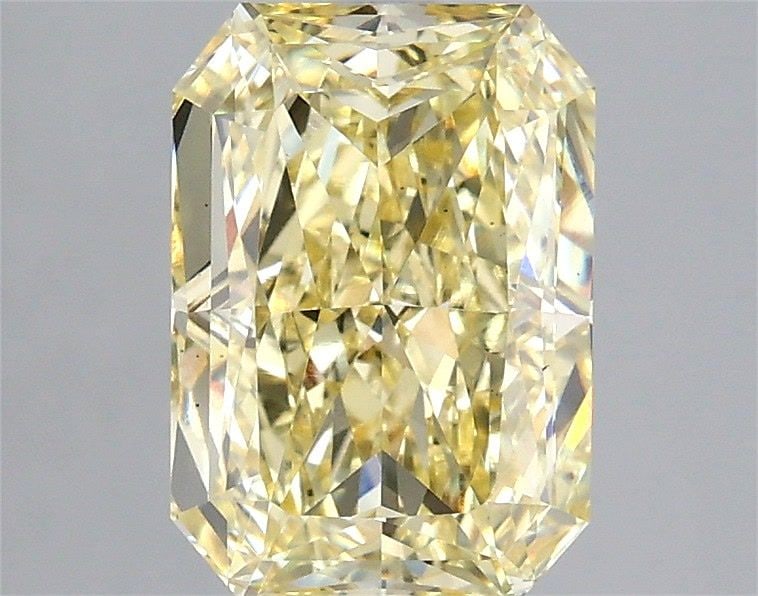 Loose Diamond - RADIANT 3.03ct Fancy Yellow VS1: Loose Diamond - RADIANT 3.03ct Fancy Yellow VS1 Source: This is a real non-mined Diamond that has been grown in a lab Shape: RADIANT Carats: 3.03 Color: Fancy Yellow Certification: IGI Video: