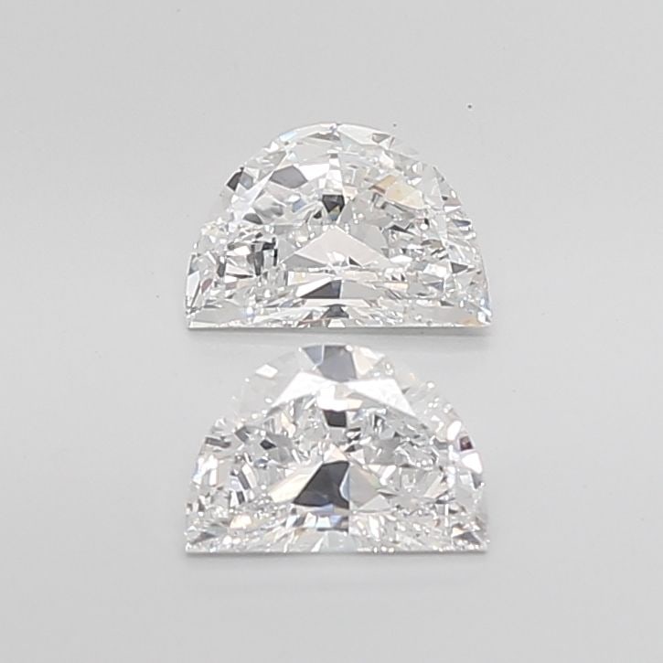 Loose Diamond - HALF MOON 0.84ct D VVS2: Loose Diamond - HALF MOON 0.84ct D VVS2 Source: This is a real non-mined Diamond that has been grown in a lab Shape: HALF MOON Carats: 0.84 Color: D Clarity: VVS2 Certification: NONE Video: Video