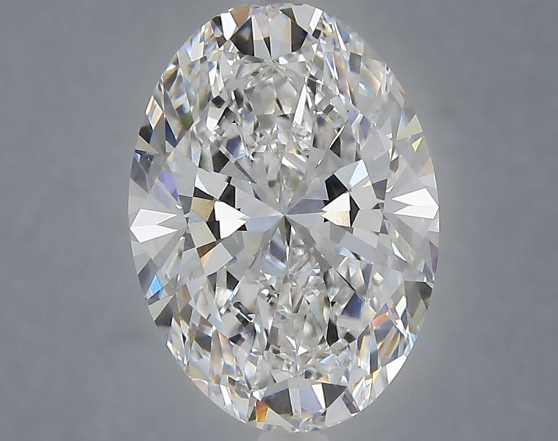 Loose Diamond - OVAL 4.25ct D VS1: Loose Diamond - OVAL 4.25ct D VS1 Source: This is a real non-mined Diamond that has been grown in a lab Shape: OVAL Carats: 4.25 Color: D Clarity: VS1 Certification: IGI Video: