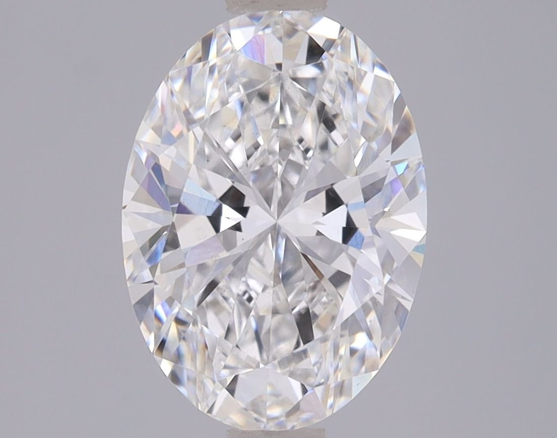 Loose Diamond - OVAL 2.01ct E VS1: Loose Diamond - OVAL 2.01ct E VS1 Source: This is a real non-mined Diamond that has been grown in a lab Shape: OVAL Carats: 2.01 Color: E Clarity: VS1 Certification: IGI Video: Video Link The Diamond