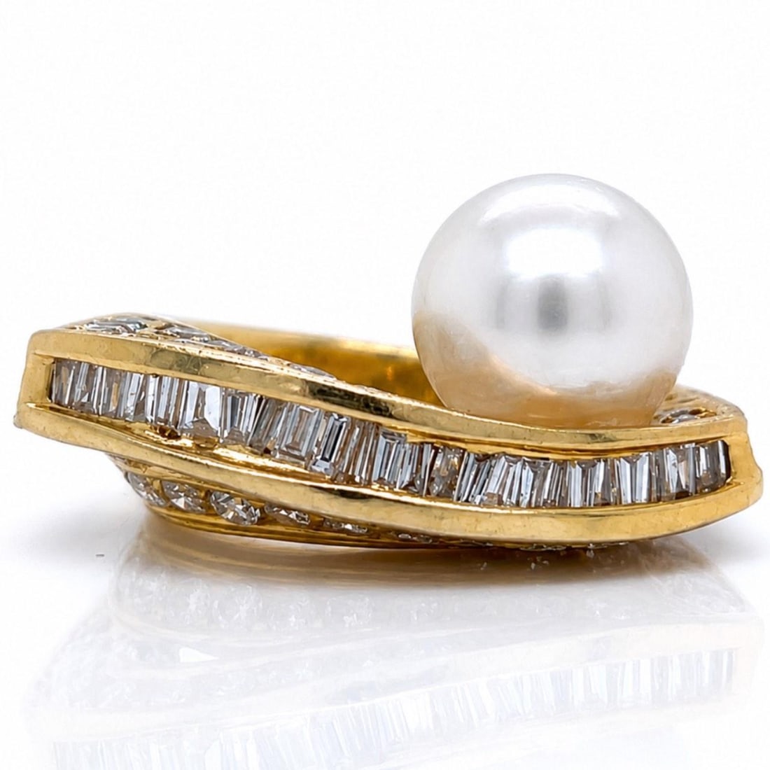 Cultured Pearl Diamond 18K Yellow Gold Ring Size 5.5 (1 of 6)