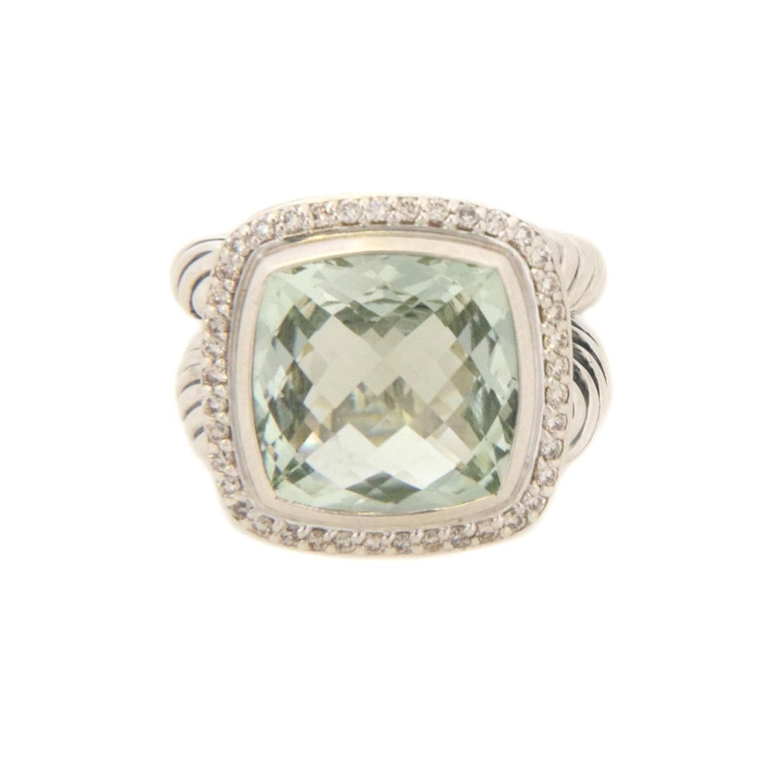 David Yurman Albion Ring Diamond Green Gem Sterling Silver D.Y 925: David Yurman Albion Ring Diamond Green Gem Sterling Silver D.Y 925 This exquisite David Yurman Albion Cushion Ring showcases a stunning design crafted from sterling silver with a polished finish. At