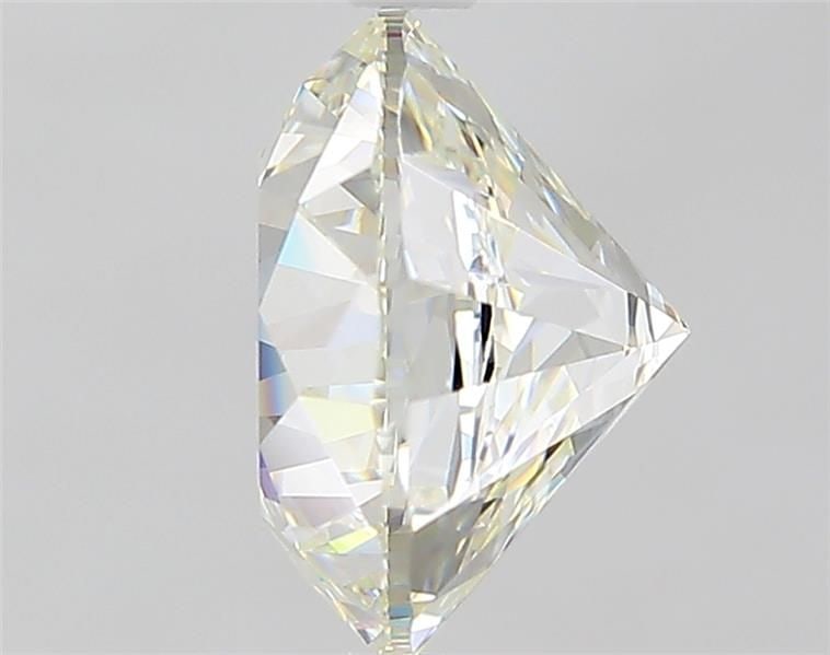 Loose Diamond - ROUND 2.0ct I IF: Loose Diamond - ROUND 2.0ct I IF Source: Natural Shape: ROUND Carats: 2.0 Color: I Clarity: IF Certification: GIA Video: Video Link The Diamond Depot Guarantee: All items in this auction are