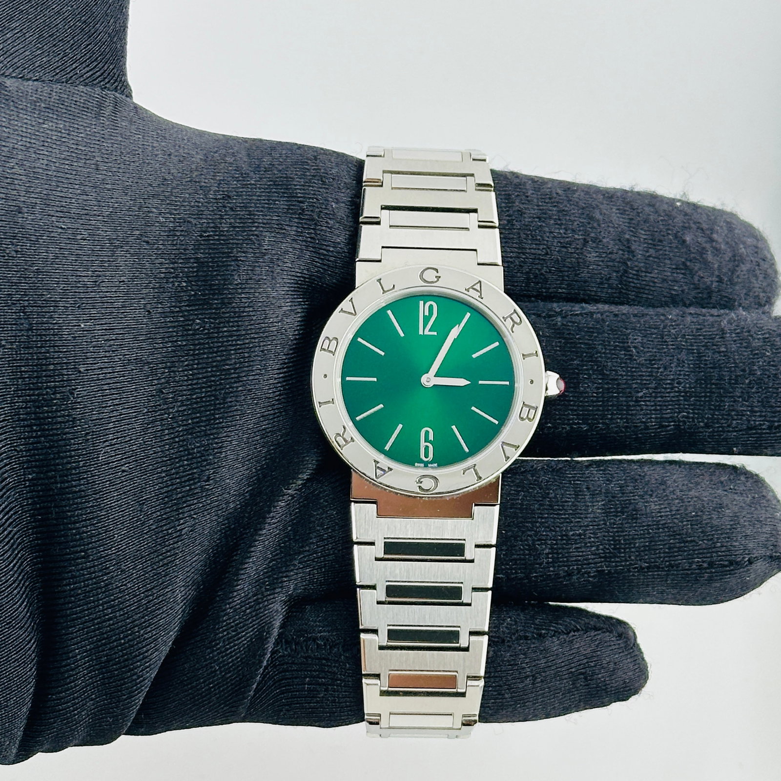 Bvlgari BB33S Ladies Green Dial Steel Bracelet Watch (1 of 5)