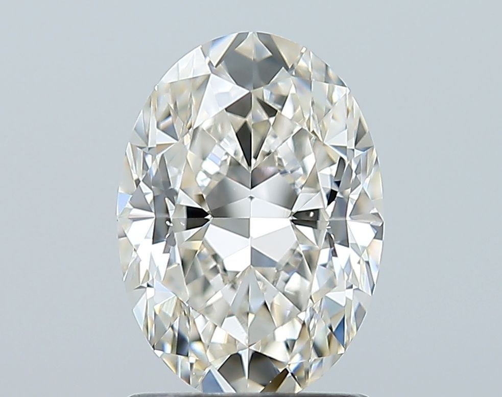 Loose Diamond - OVAL 1.52ct J VS2: Loose Diamond - OVAL 1.52ct J VS2 Source: Natural Shape: OVAL Carats: 1.52 Color: J Clarity: VS2 Certification: GIA Video: