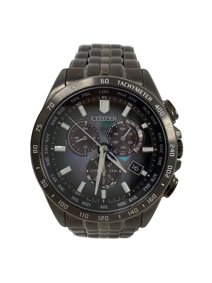 Citizen Layers of Time E660-A18SR04 Wristwatch for Men: Citizen Layers of Time E660-A18SR04 Wristwatch for Men This CITIZEN Layers of Time E660-A18SR04 men's wristwatch features a sleek design and is crafted in Japan. The watch shows slight signs of use an