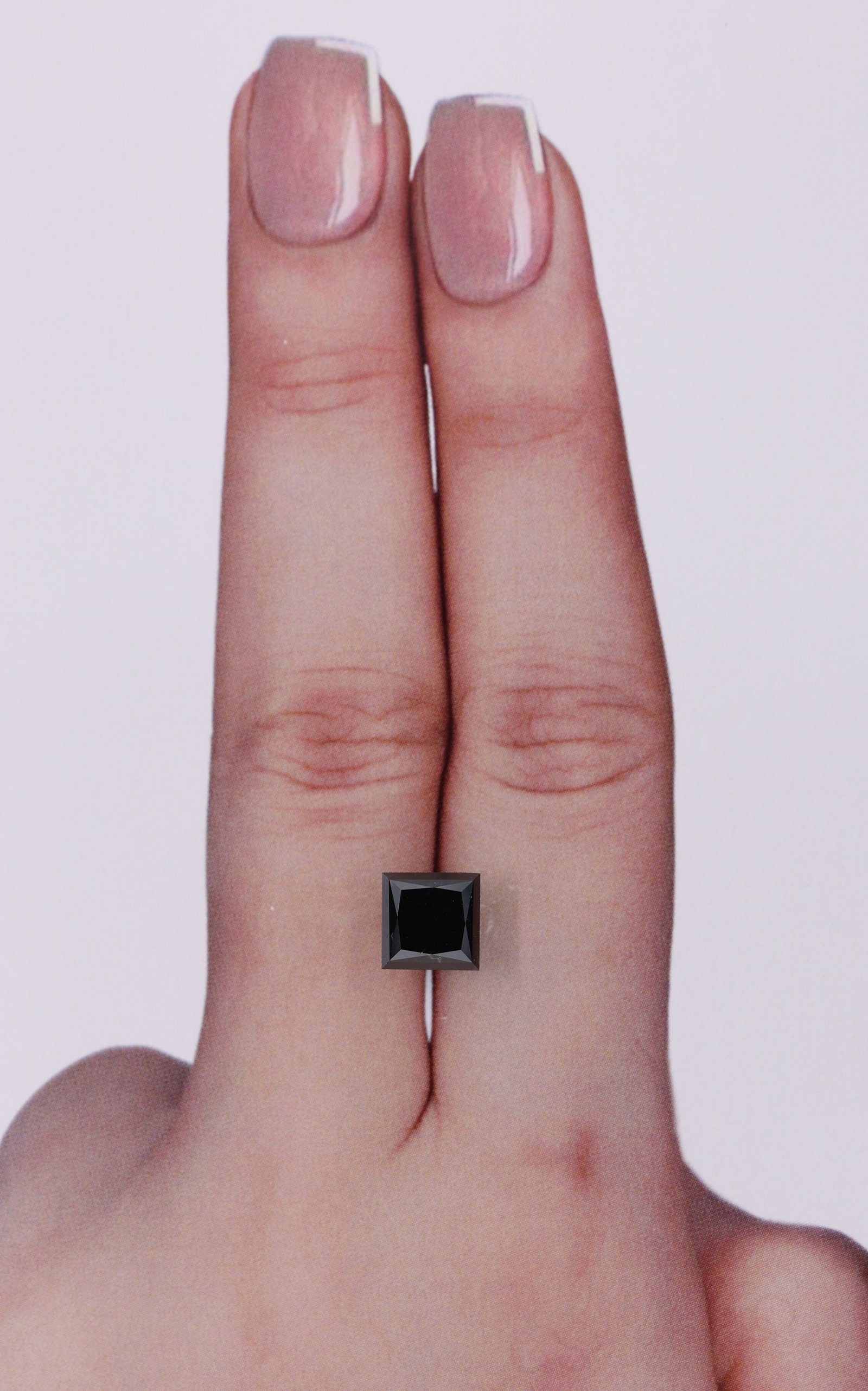 Loose Diamond - PRINCESS 2.35ct Fancy Black VVS2: Loose Diamond - PRINCESS 2.35ct Fancy Black VVS2 Source: Natural Shape: PRINCESS Carats: 2.35 Color: Fancy Black Certification: NONE Video: